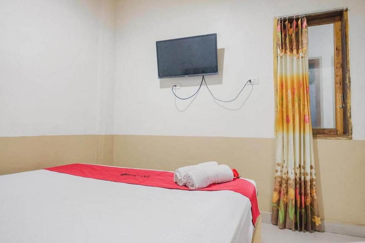 Hotel Reddoorz @ Jalan Stm Medan Extérieur photo